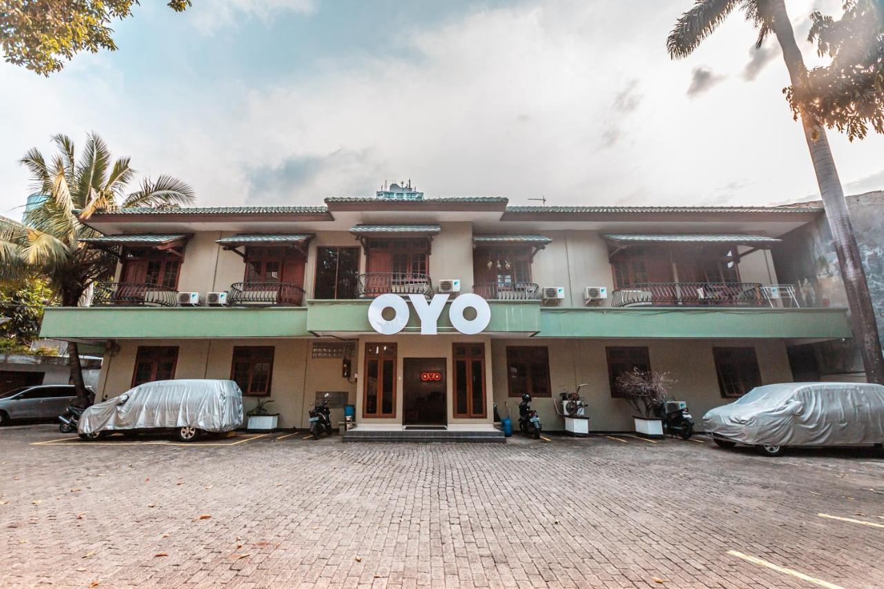 Oyo 1990 Kost Kuningan Executive Boading House Setiabudi Джакарта Екстер'єр фото