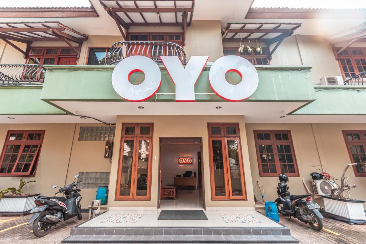 Oyo 1990 Kost Kuningan Executive Boading House Setiabudi Джакарта Екстер'єр фото