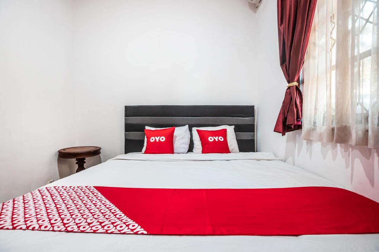 Oyo 1990 Kost Kuningan Executive Boading House Setiabudi Джакарта Екстер'єр фото