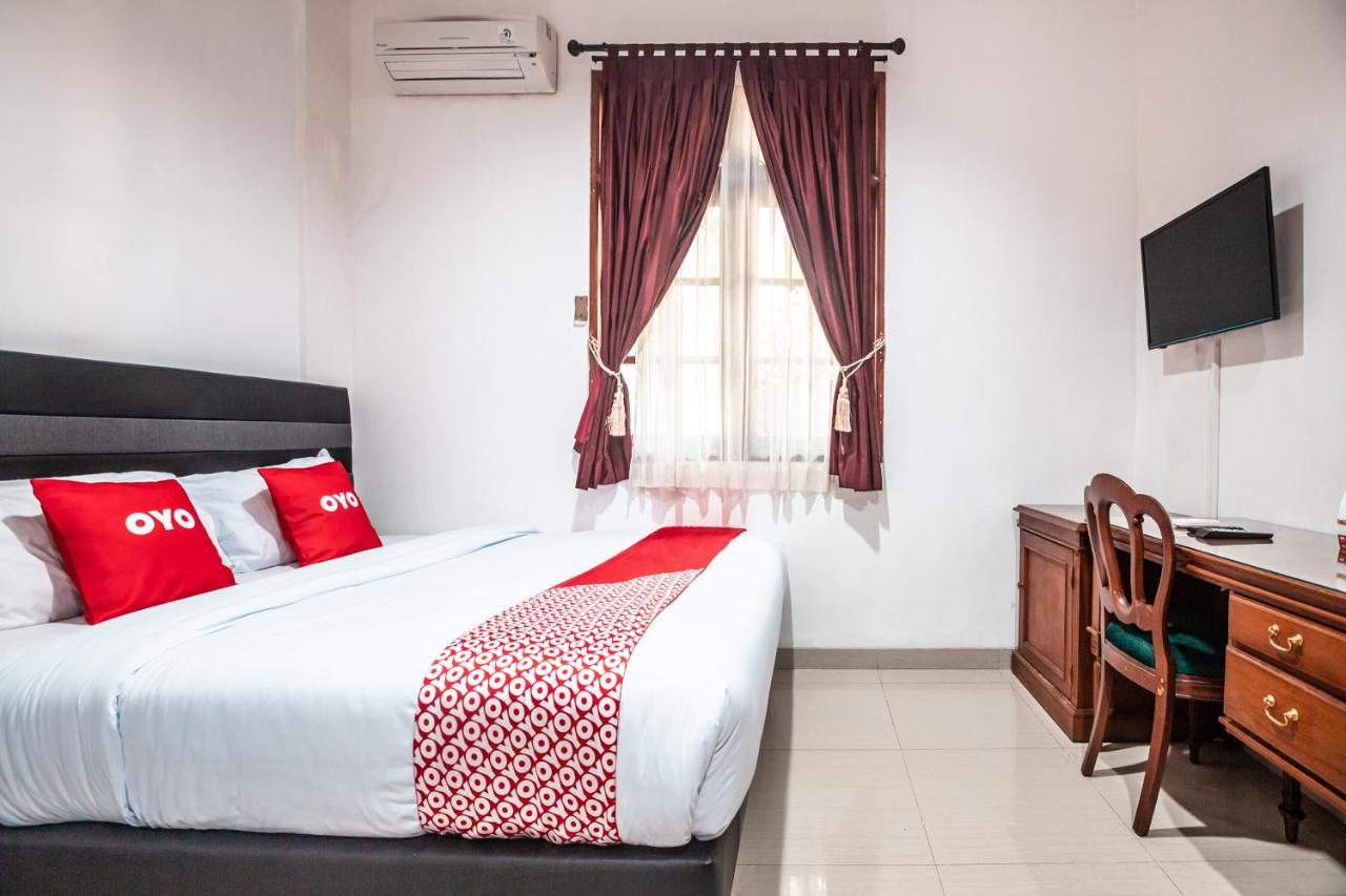 Oyo 1990 Kost Kuningan Executive Boading House Setiabudi Джакарта Екстер'єр фото