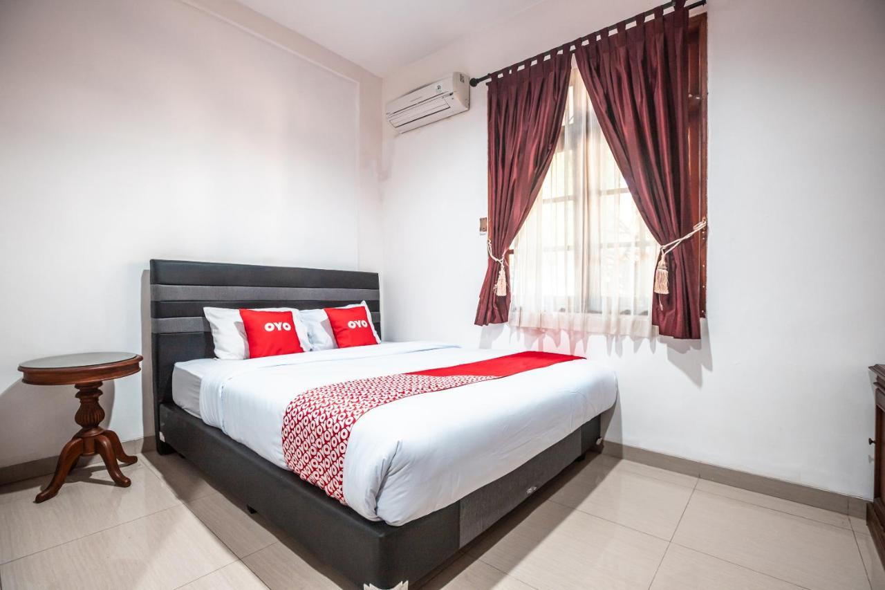 Oyo 1990 Kost Kuningan Executive Boading House Setiabudi Джакарта Екстер'єр фото